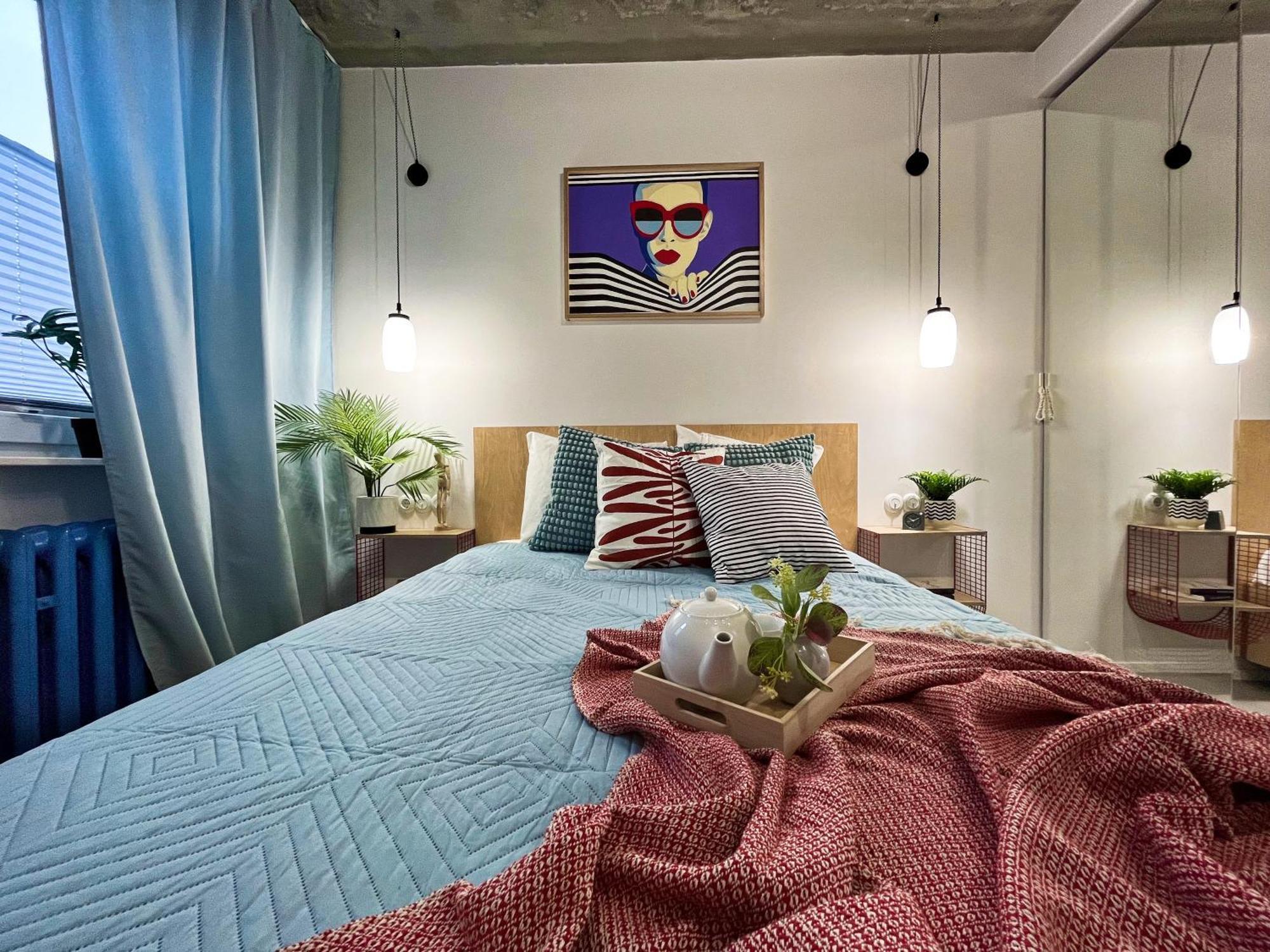 Funky Vibes - Wyszynskiego 55 - Self Check-in 24h - Free Parking Apartment *